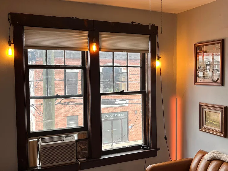 231 Spruce St #1 — Photo 5