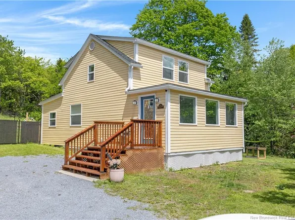 3437 Loch Lomond Rd, Saint John, NB E2N 1B7