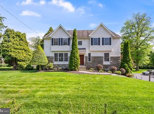 535 Ardmore Ave, Ardmore, PA 19003