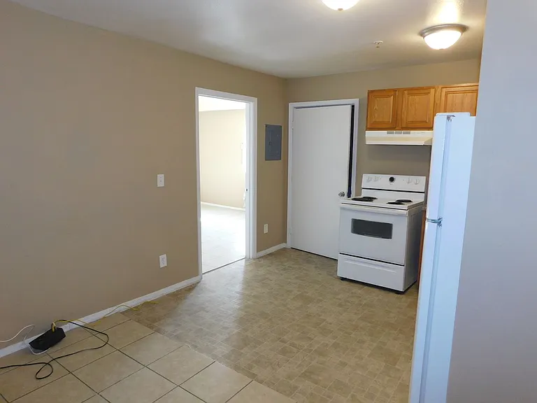 3017 E Carey Ave #2 — Photo 5
