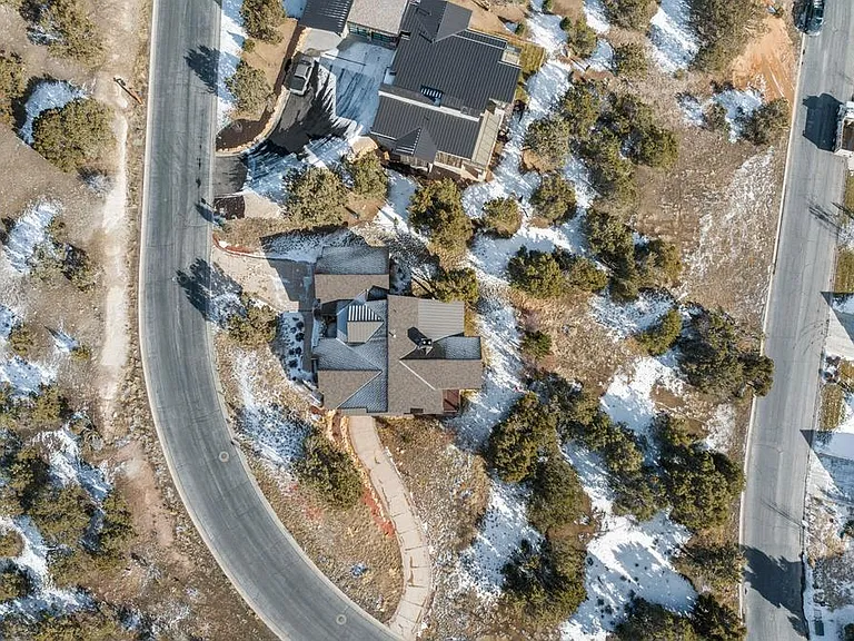 688 N Explorer Peak Dr — Photo 46