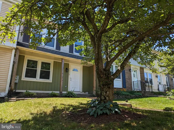 3625 Robin Air Ct, Pasadena, MD 21122