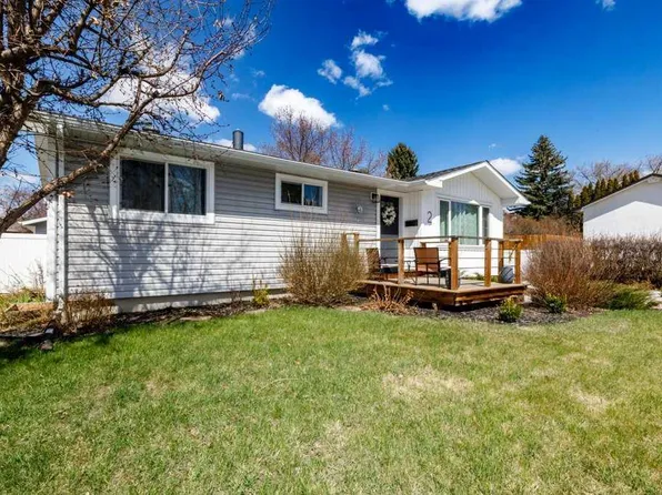 2 S Scott St, Red Deer, AB T4N 0E4