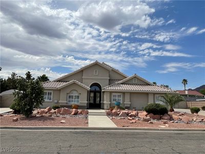 121 E Cypress Dr, Henderson, NV, 89015
