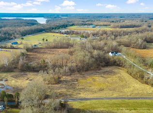 8 Summit Rd, Batavia, OH 45103