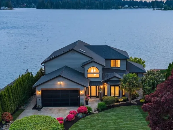 3402 196th Avenue Ct E, Lake Tapps, WA 98391
