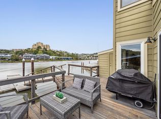 25 Boardwalk One #ONE-1, Larkspur, CA