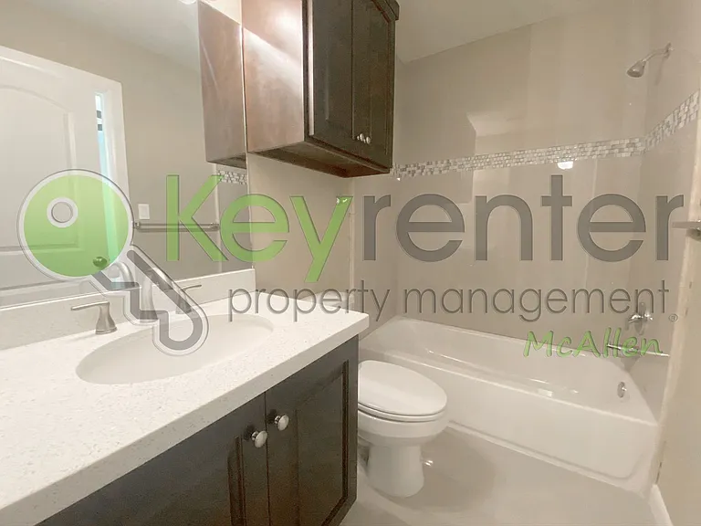 1204 E Ridge Rd #1 — Photo 26