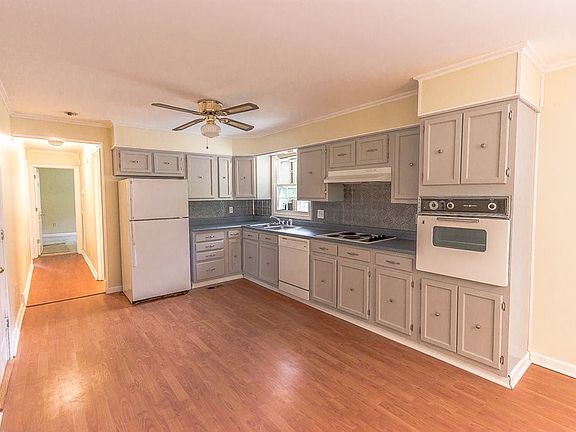 2nd image of 417 Crestfield Dr