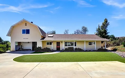 38970 Yuma Ln Photo 1