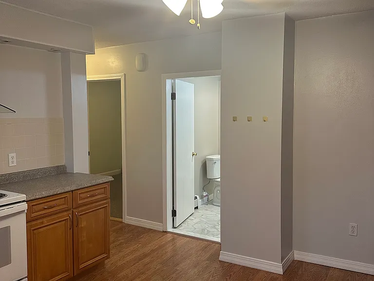 14 Pleasant St #1 — Photo 13