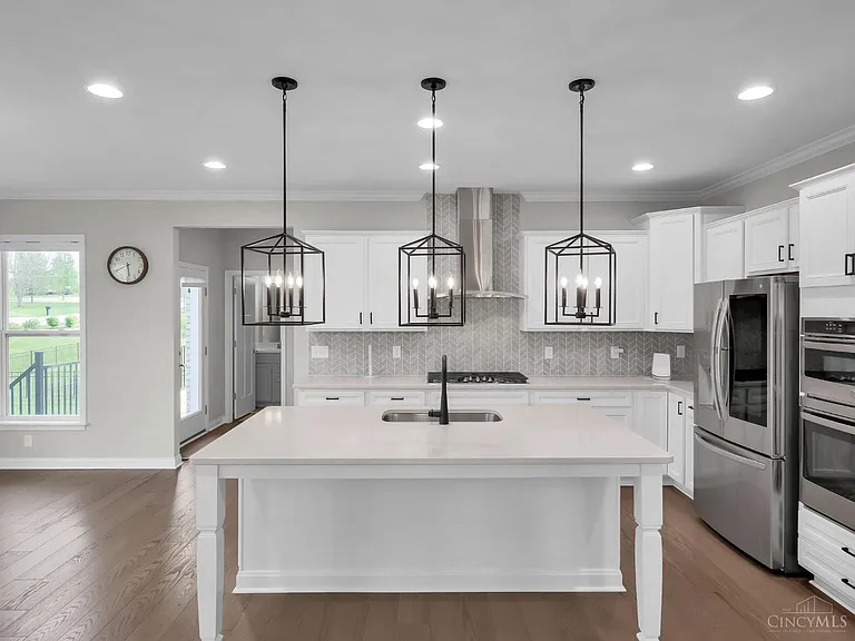 5874 Spinney Ct — Photo 14
