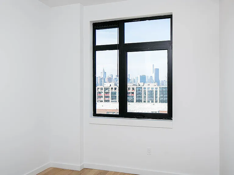 44 Kent St #418 — Photo 9