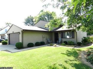 38667 Chestnut Ridge Rd, Elyria, OH 44035