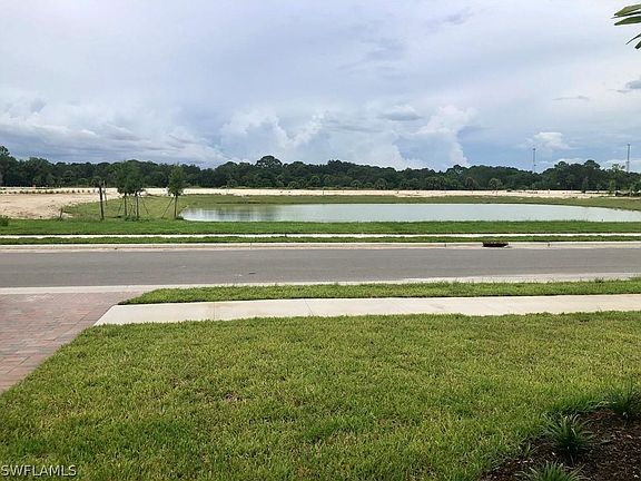 3rd image of 1305 Remington Trace Dr