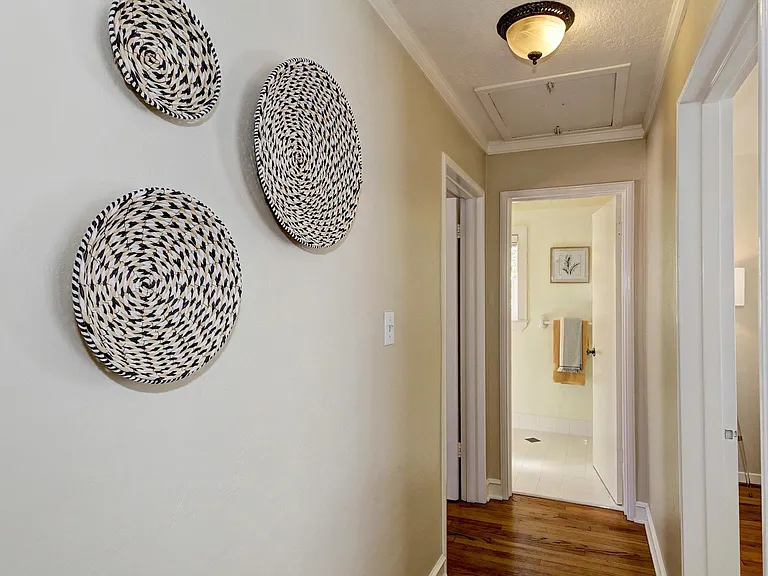 5210 J St — Photo 21