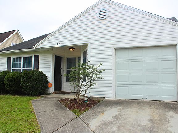 5th image of 132 Bluelake Blvd