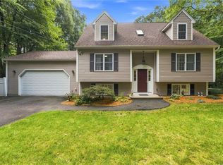45 Andre Blvd, Glendale, RI 02826
