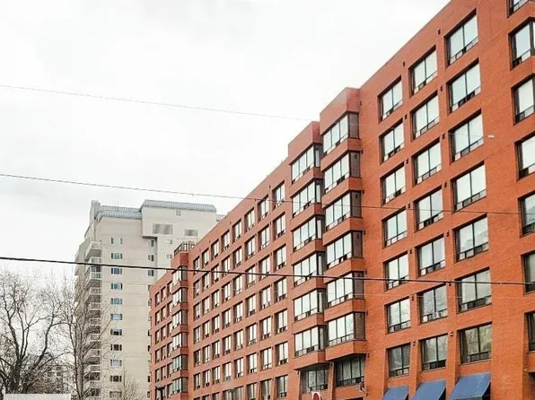 10160 114th St NW #804, Edmonton, AB T5K 2L2