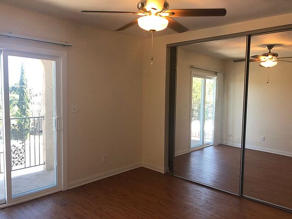 4th image of 3984 32nd St APT 6
