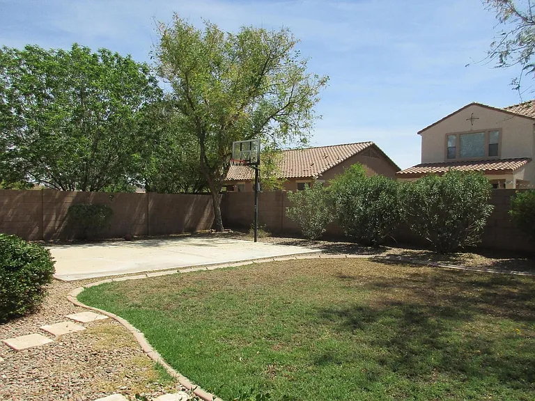 3675 E Bluebird Pl — Photo 2