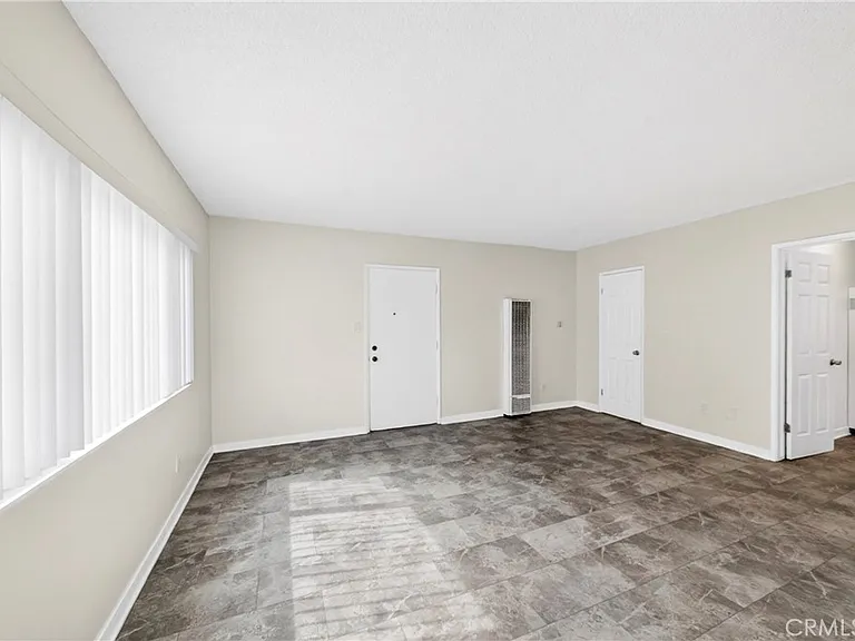 5326 Lorna St #A — Photo 10
