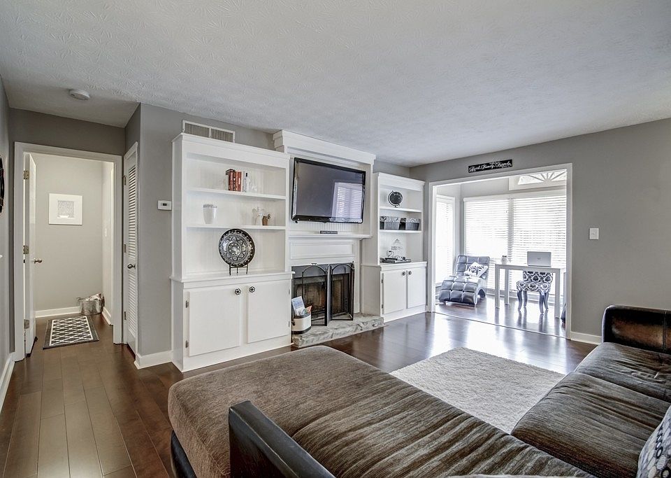 1st image of 104 Country Park Dr SE #0