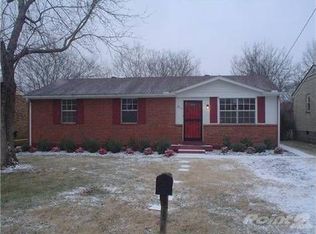 3215 Leawood Dr, Nashville, TN 37218