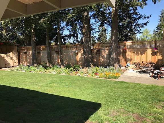 3rd image of 18605 67th Ave W