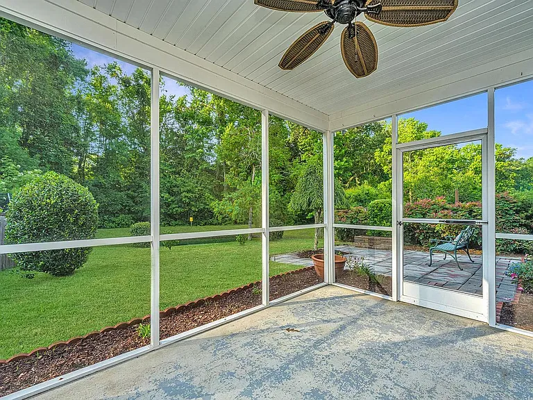 Back screen porch