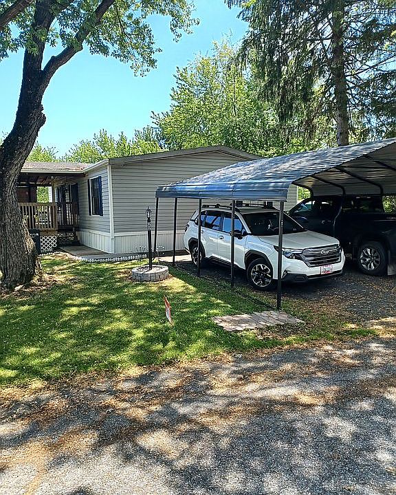 1st image of 22 Magnolia Ln