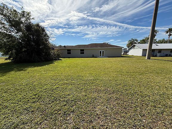 5th image of 1315 Hobbs Pl