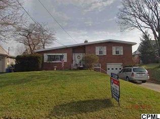 219 S John St, Hummelstown, PA 17036