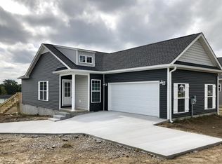 800 S Mountain St, Smithville, TN 37166
