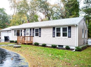 3 Woodcock Rd, Dartmouth, MA 02747