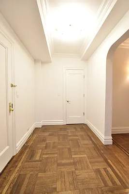 Rented by (Legacy) NY Quality Living Uptown | media 13