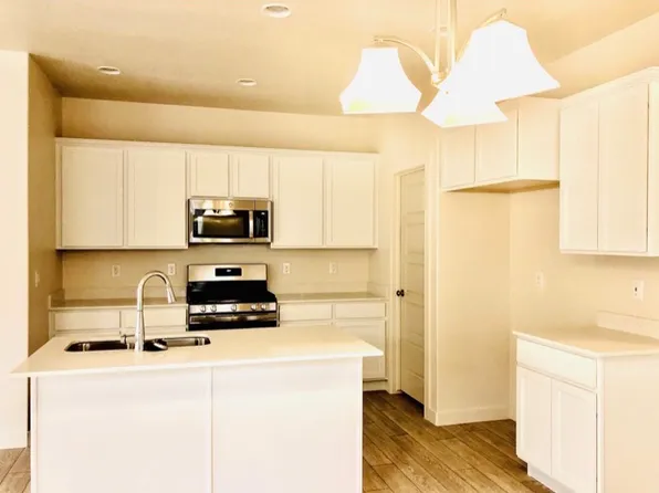 2256 W Bluebird Dr, Ogden, UT 84401