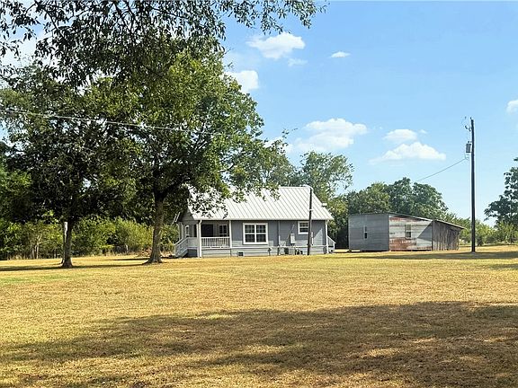 2nd image of 10390 Hedrick Rd