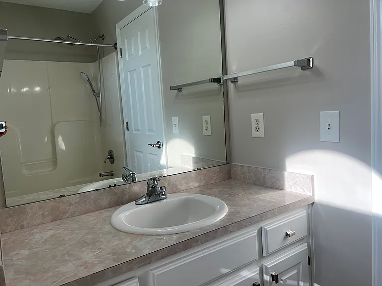 247 Palace Dr — Photo 30