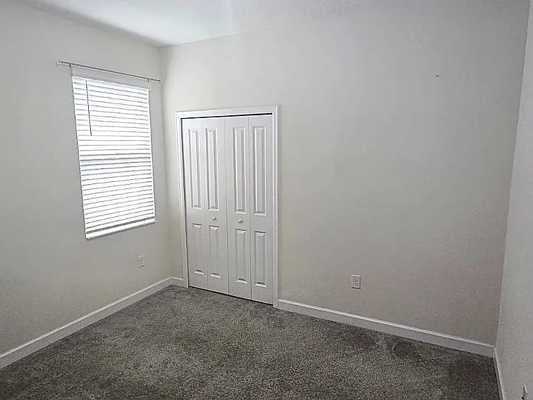 212 Bergamot Loop — Photo 11