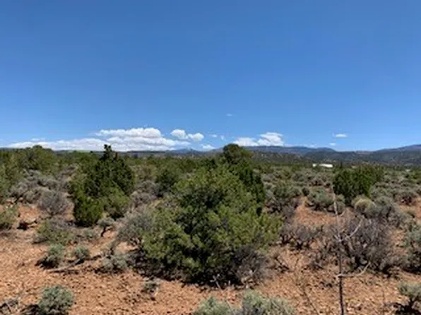 35 Laguna Vista Dr, Chimayo, NM 87522