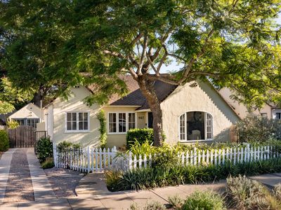 907 W Pedregosa St, Santa Barbara, CA, 93101