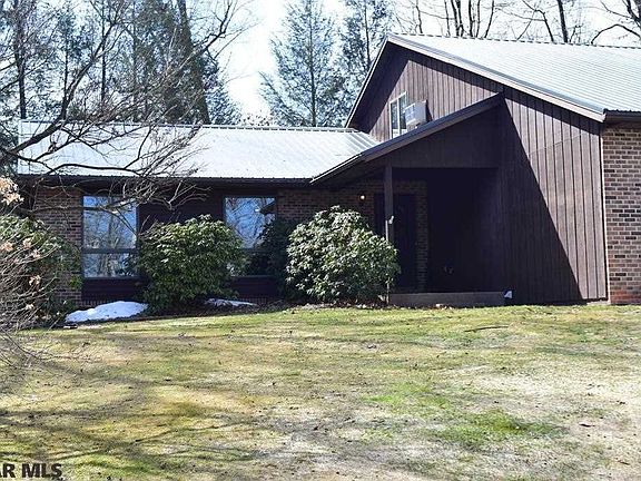 2nd image of 614 Berkshire Dr