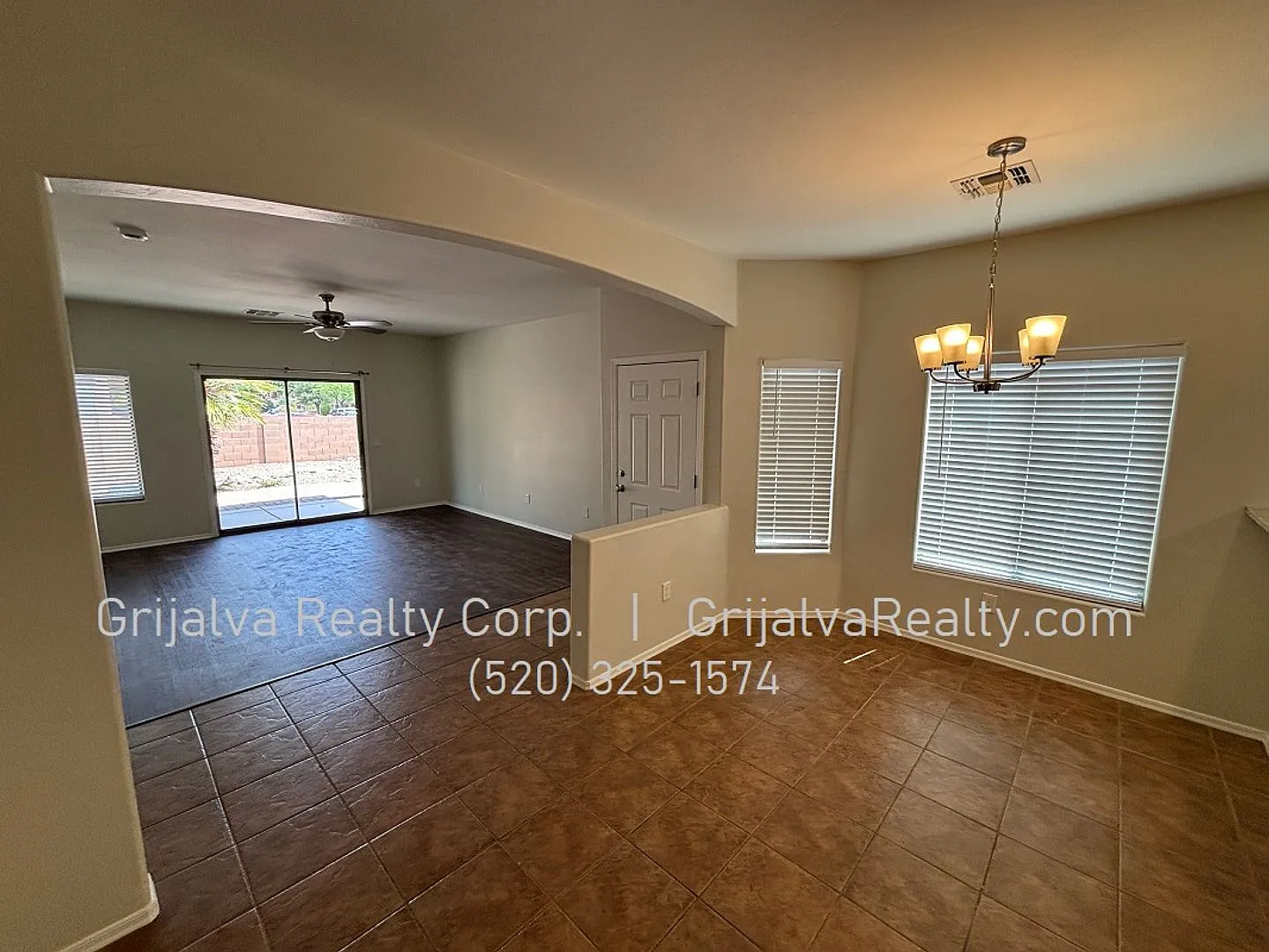 Rancho Sahuarita 3 Bd, 2 Ba House For Rent *Move-In Special!* (Pima Mine Rd/Rancho Sahuarita) — Photo 3
