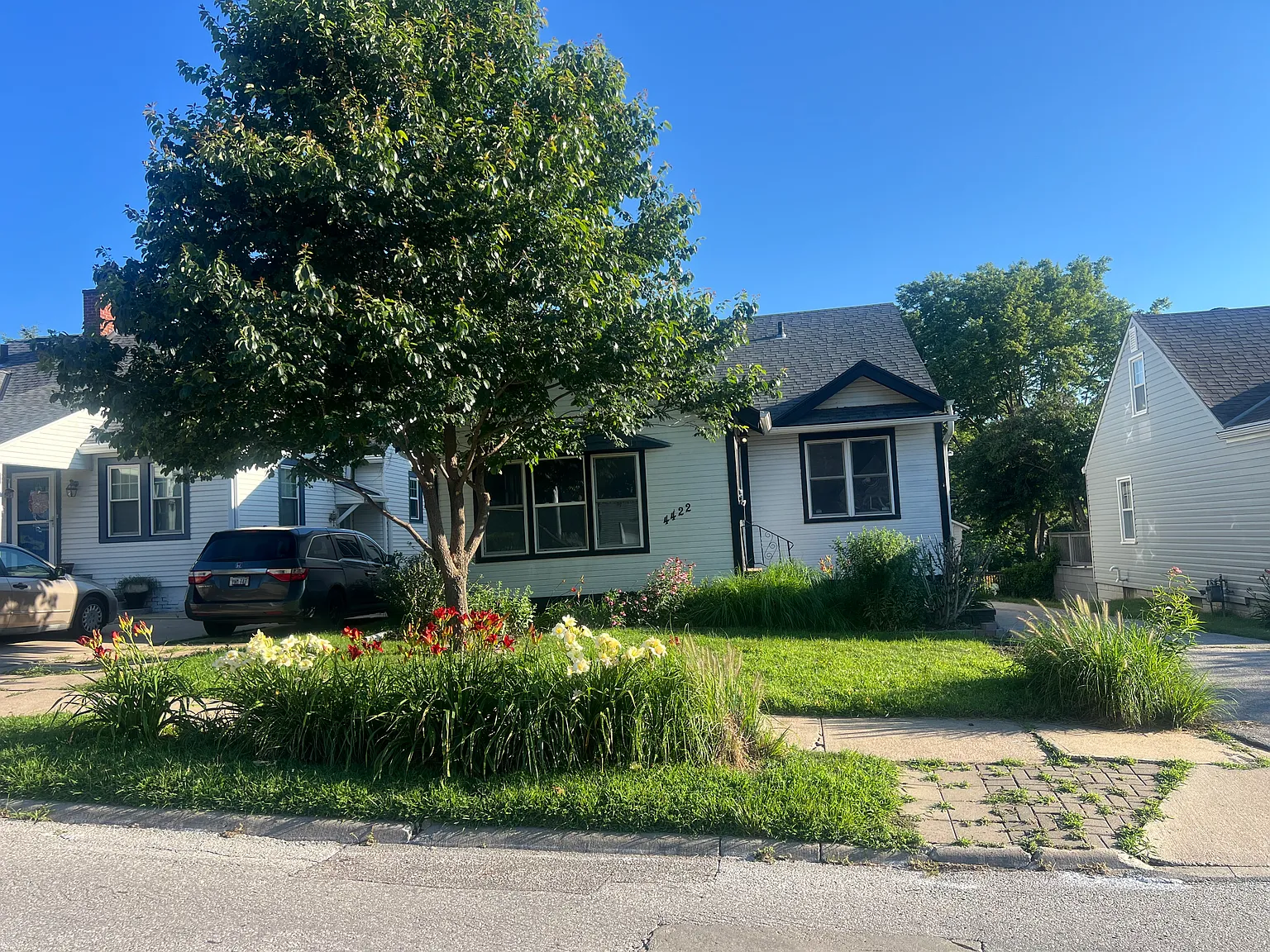 4 bed, 2398 sqft, $2,000 — Photo 1