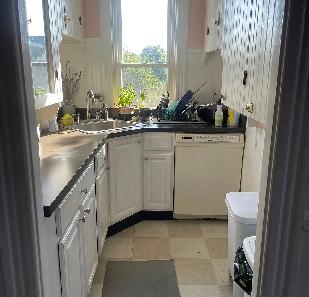 2 bed, 1344 sqft, $2,000 — Photo 1