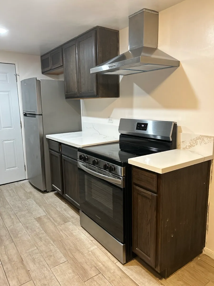 Building Photo - 756 Eucalyptus Ave #C