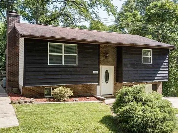 105 Olive St, Parkersburg, WV 26104