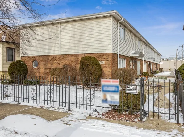 6114 W 55th St Unit 5, Chicago, IL 60638