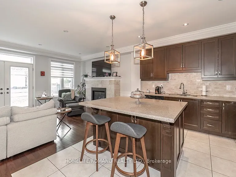 100 Falstaff Ave — Photo 11